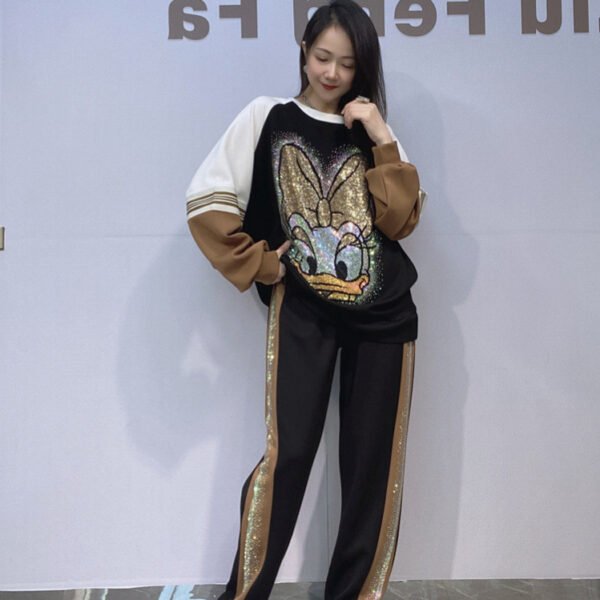 Cross-border foreign trade women's dress-up oversized sequined set for autumn, featuring a round-neck pullover, long-sleeved shirt, and long pants, complete set.